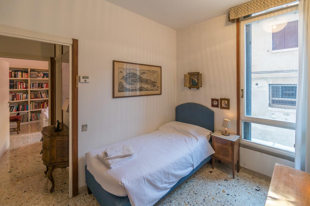 Ca Spirito Santo Apartment Venice Luaran gambar