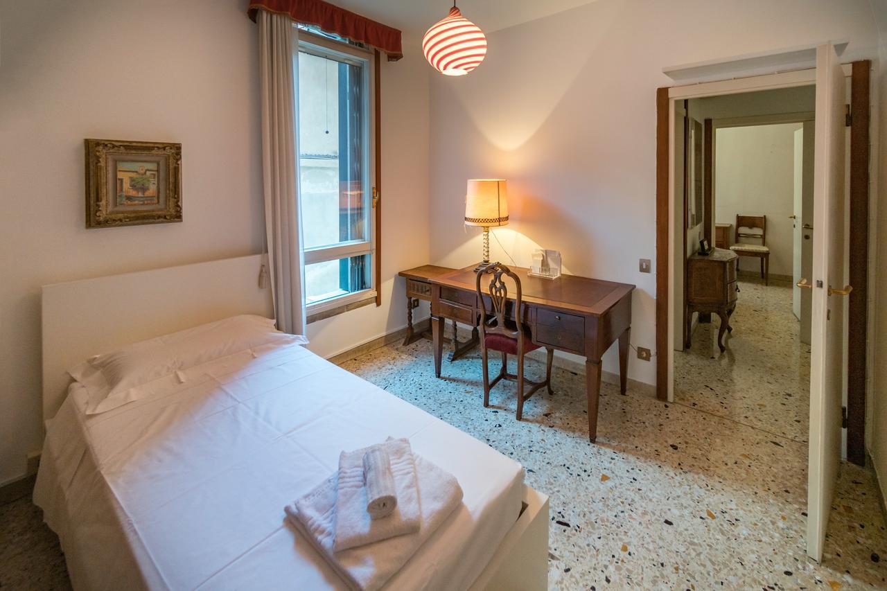 Ca Spirito Santo Apartment Venice Luaran gambar